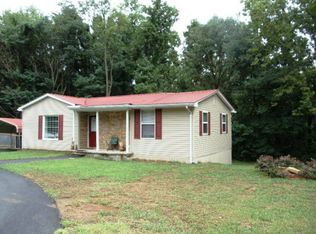 8525 Nashville Hwy, Baxter, TN 38544