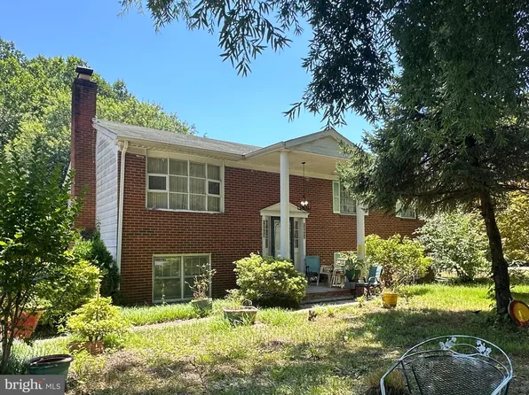 16900 Dorchester Pl, Upper Marlboro, MD 20772