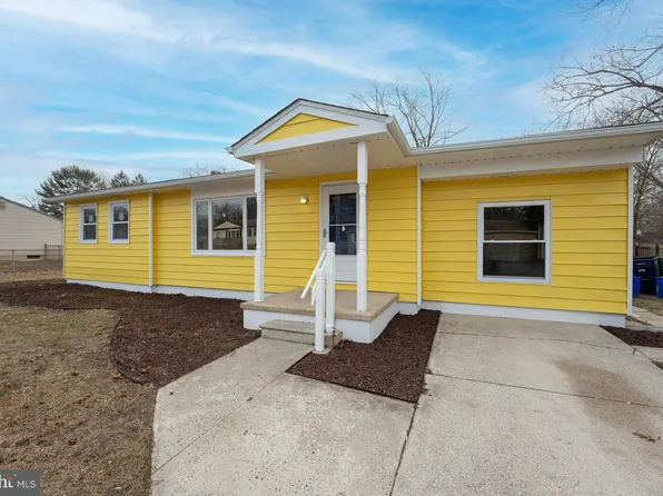 209 Newark Ave, Egg Harbor Township, NJ 08234