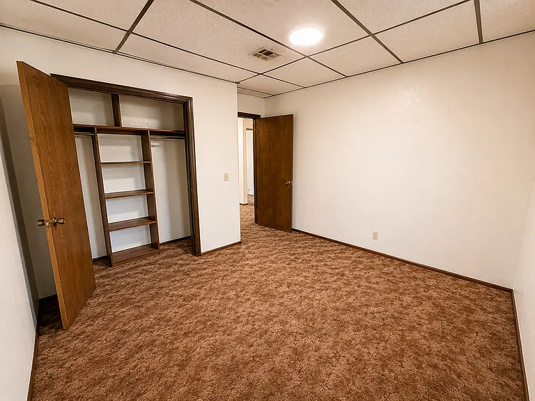 501 N Main St #5 — Photo 9