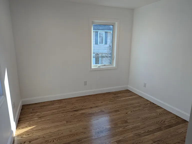 62 Forest Row — Photo 9