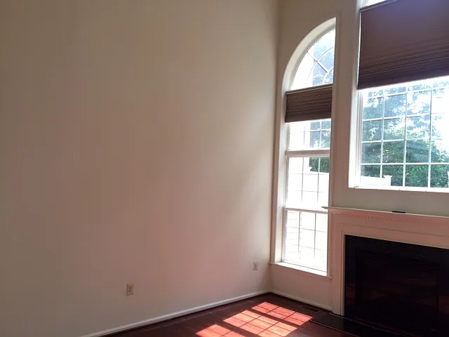 115 Madison Way — Photo 2