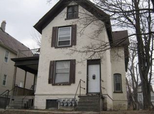 2149 N 34th St, Milwaukee, WI 53208