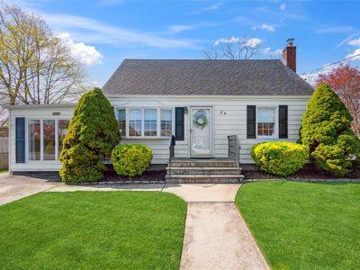 24 Elaine Drive, Sayville, NY, 11782