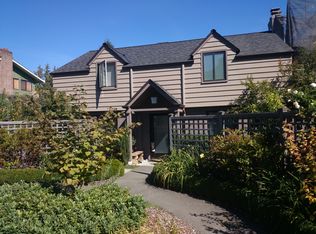 5724 36th Ave NE, Seattle, WA 98105