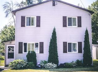 7424 Maplehurst Rd, Cicero, NY 13039