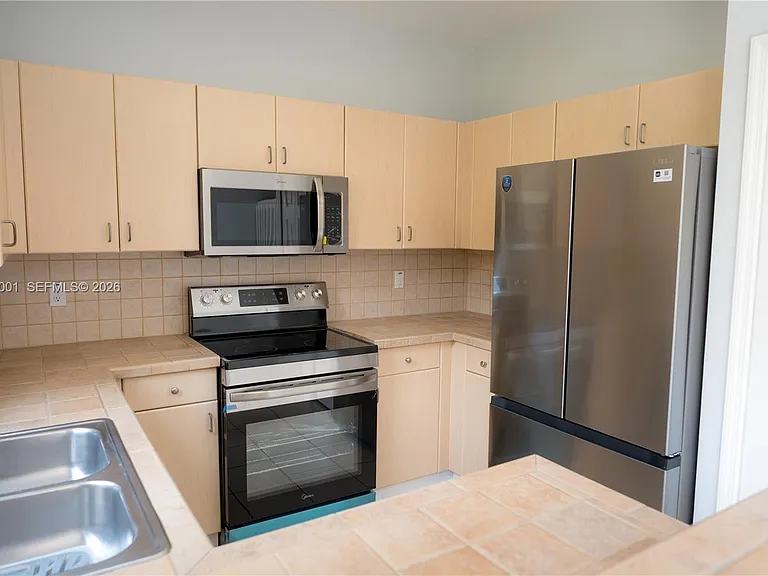 12164 SW 124th Ct — Photo 11