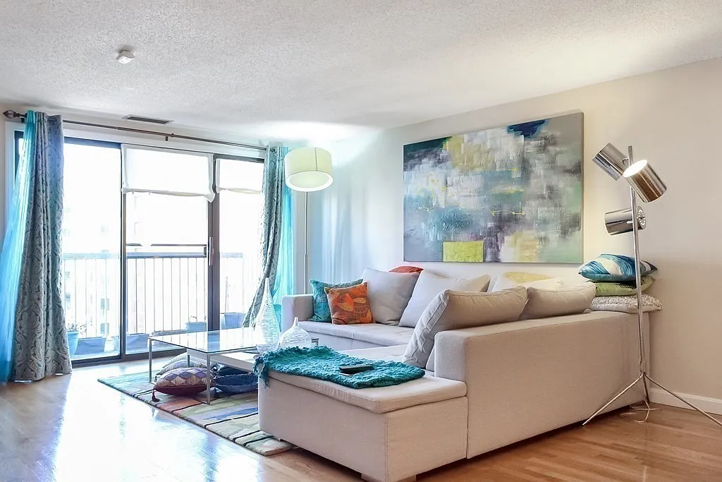 2 bed, 2.0 bath, 1234 sqft, $3,150 — Photo 1