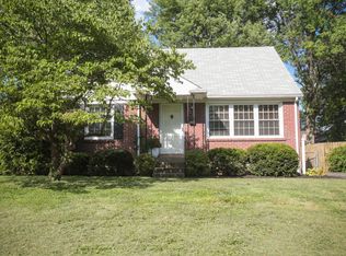 3025 Talisman Rd, Louisville, KY 40220