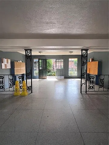 1 bed, 1.0 bath, 700 sqft, $950 — Photo 3