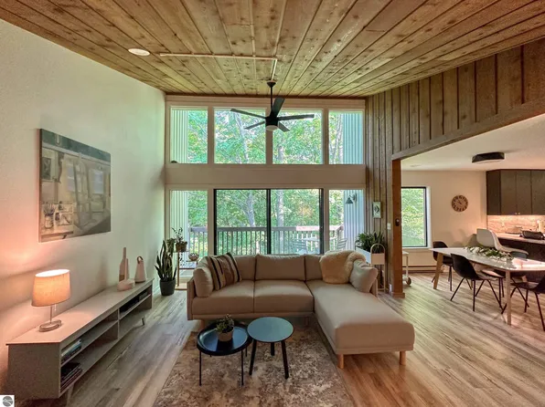 10958 S Blue Ridge Ln #36, Traverse City, MI 49684