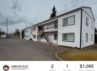 1723 1727 Park Ave NE #A, Salem, OR 97301