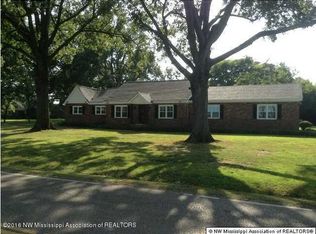 1556 Old Highway 61 S, Tunica, MS 38676