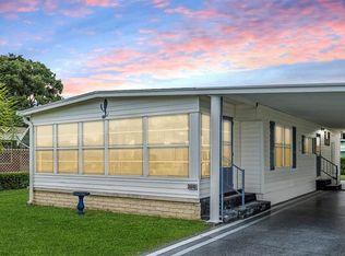 36848 Grace Ave, Zephyrhills, FL 33542