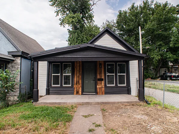 112 Topping Ave, Kansas City, MO 64123