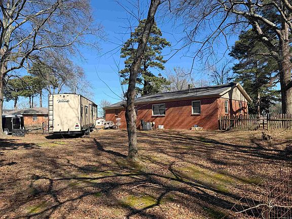 4th image of 512 West St