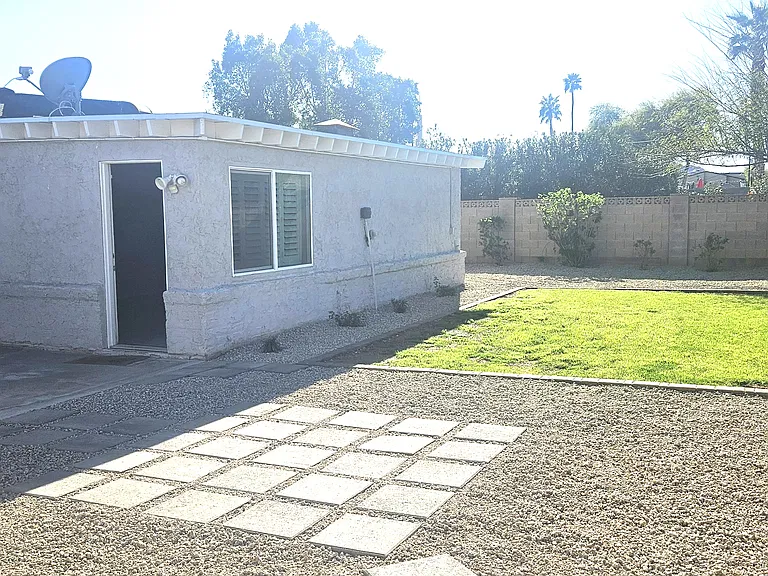 7426 E Holly St — Photo 25