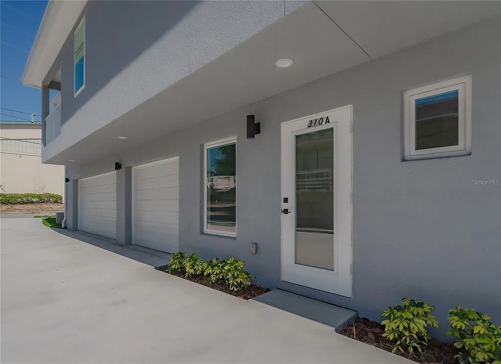 4 bed, 3.5 bath, 1758 sqft, $2,995 — Photo 4