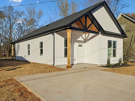 3rd image of 1511 Cheatham St