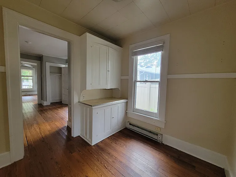225 11th Ave N #1 — Photo 7