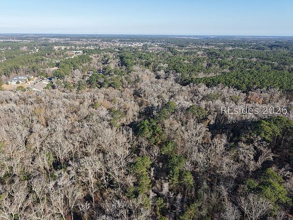 2nd image of 125 Old Miller Rd