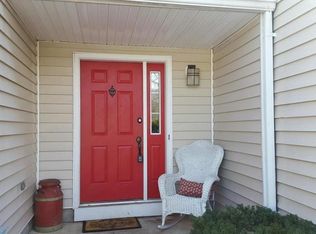 402 Antler Ct, Ballston Spa, NY 12020