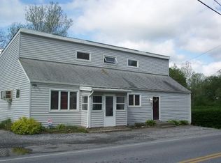 15 Greenhaven Rd, Poughquag, NY 12570