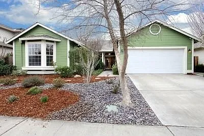 909 Mesquite Dr photo 1