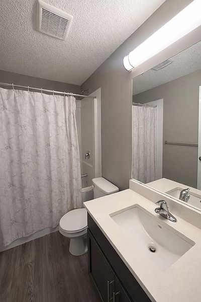 Edmonton Apartment for rent - 2 Bedrooms — photo 12