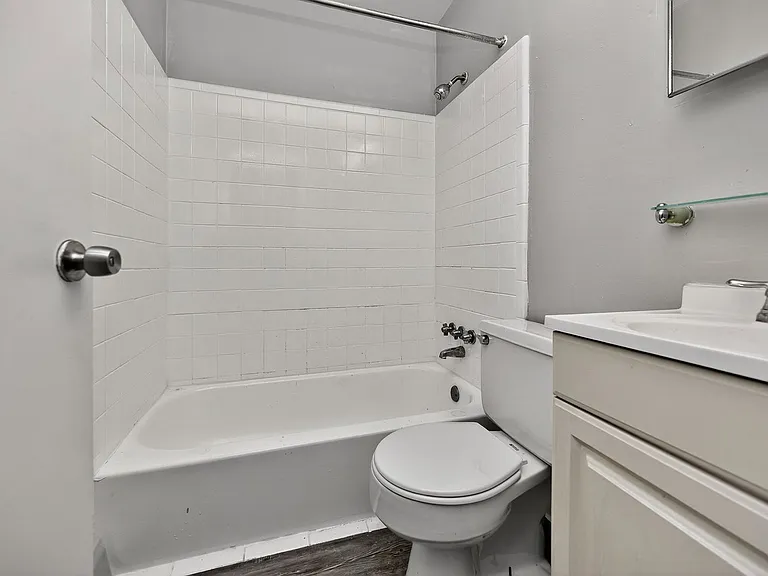 3426 Telford St #5 — Photo 13