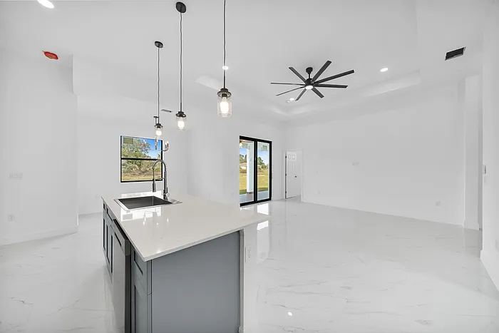 334 Ranch Ave — Photo 6
