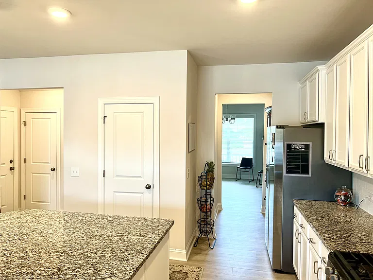 500 Rome Ct — Photo 13