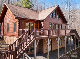 405 Caddis Trl, Burnsville, NC 28714