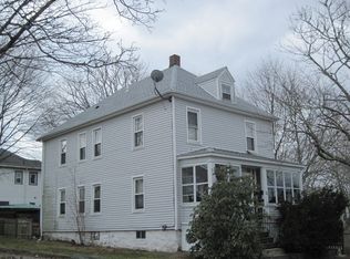 21 Alpine Ave, Fairhaven, MA 02719