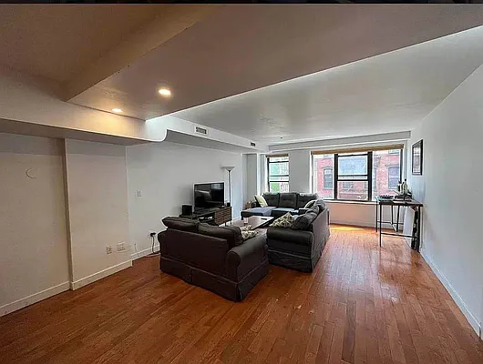 Rented by J Misrahi Realty Corp | media 3