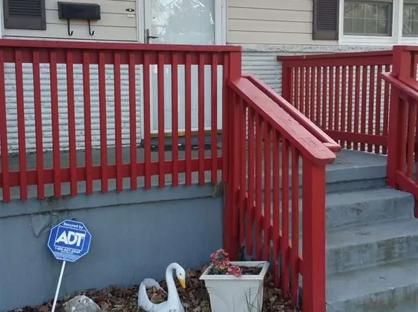 31 Pacific Ave, Pleasantville, NJ 08232