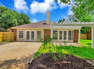 2092 Vista Dr, Lewisville, TX 75067