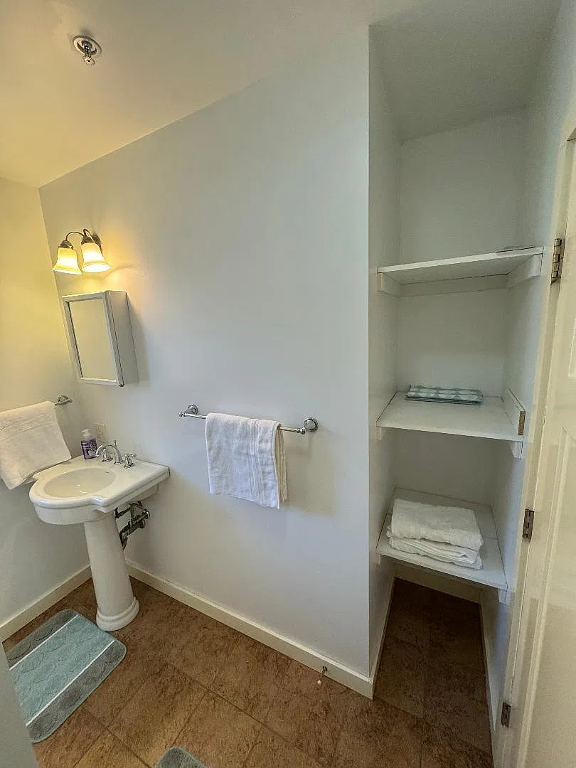 1 bed, $1,950 — Photo 3
