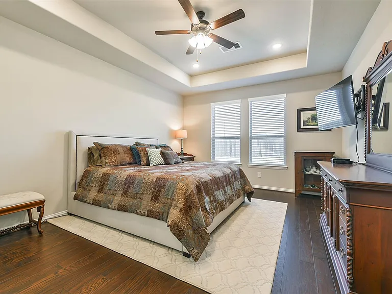 8307 Divot Trce — Photo 11