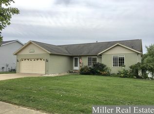712 E Charles St, Hastings, MI