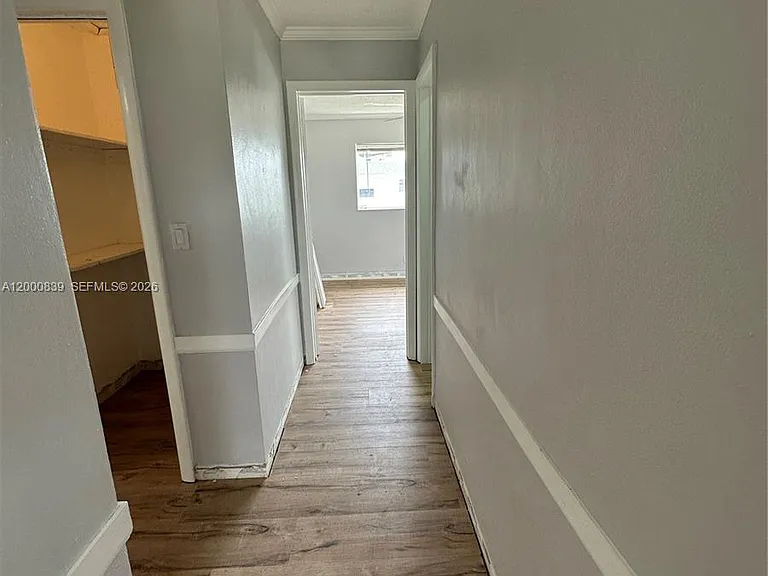 2415 Lincoln St #307 — Photo 7