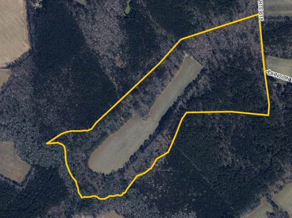 25 Johnson Town Rd #25, Birdsnest, VA 23307
