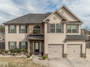 8225 Laurel Dr SW, Covington, GA