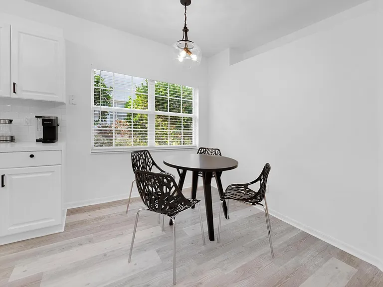 6800 Satinleaf Rd S #1-104 — Photo 5