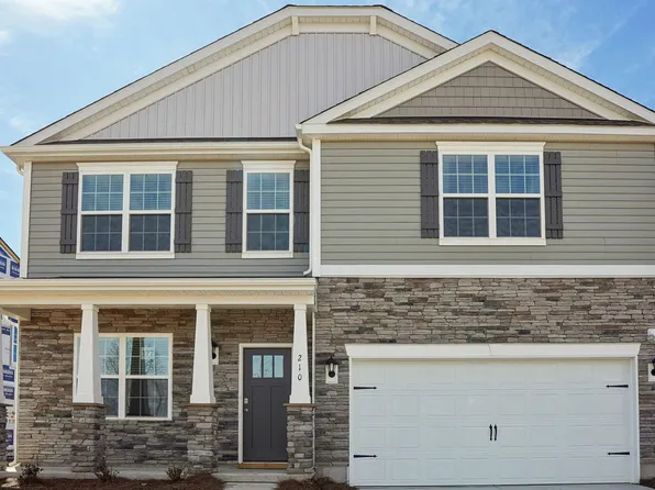 123 Ridgehaven Dr, Waynesville, NC 28786