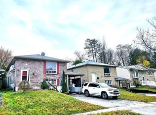 7 Bristow Ct, Barrie, ON L4N 6T1