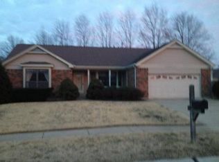 816 Brookwood Bend Trl, Saint Peters, MO 63376