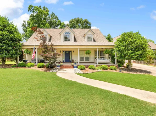 720 Miller Cv, Benton, AR 72019