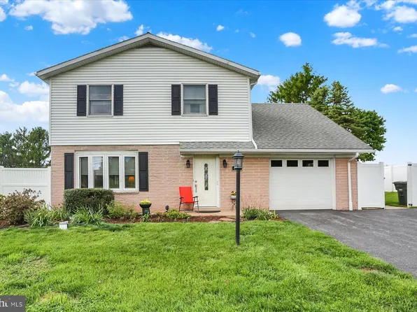 1100 Butter Rd, Dover, PA 17315