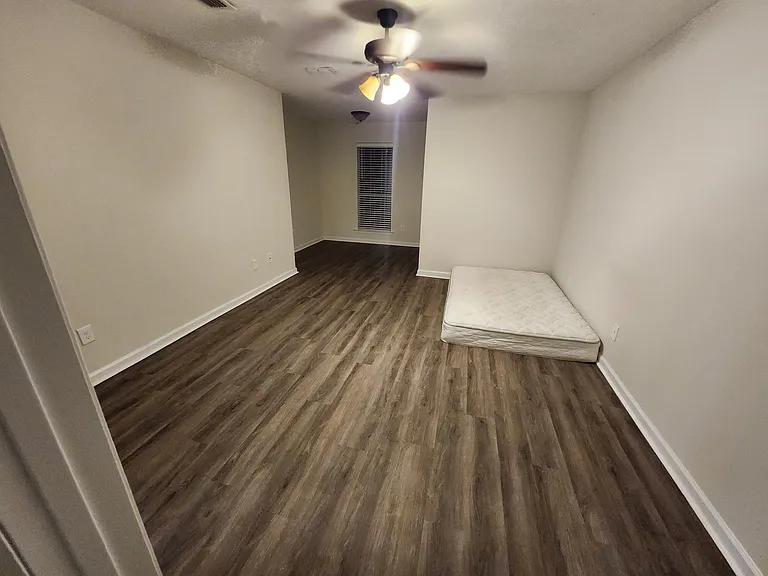 8336 Grand Oak Ct — Photo 5